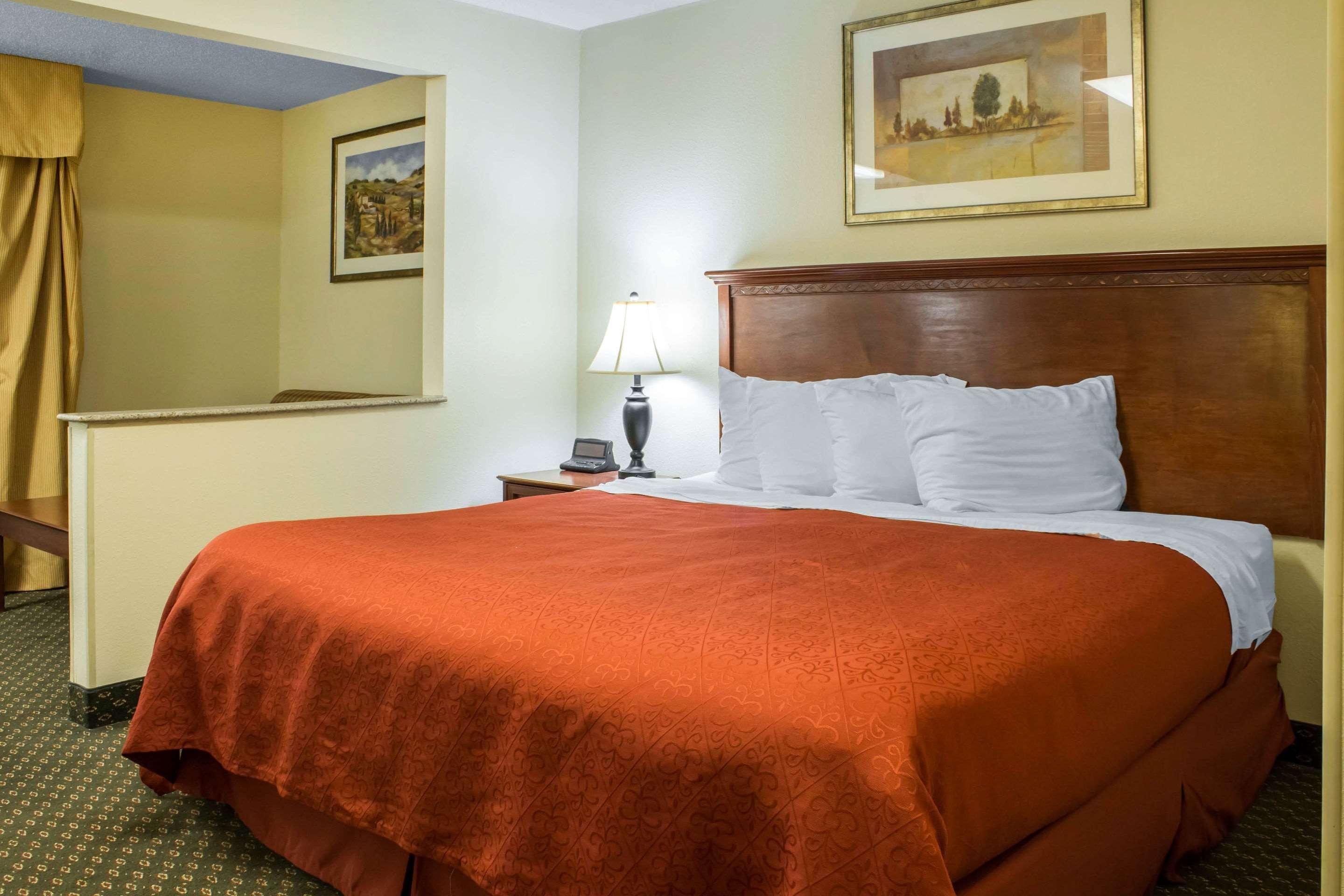 Quality Inn & Suites スーシティ エクステリア 写真