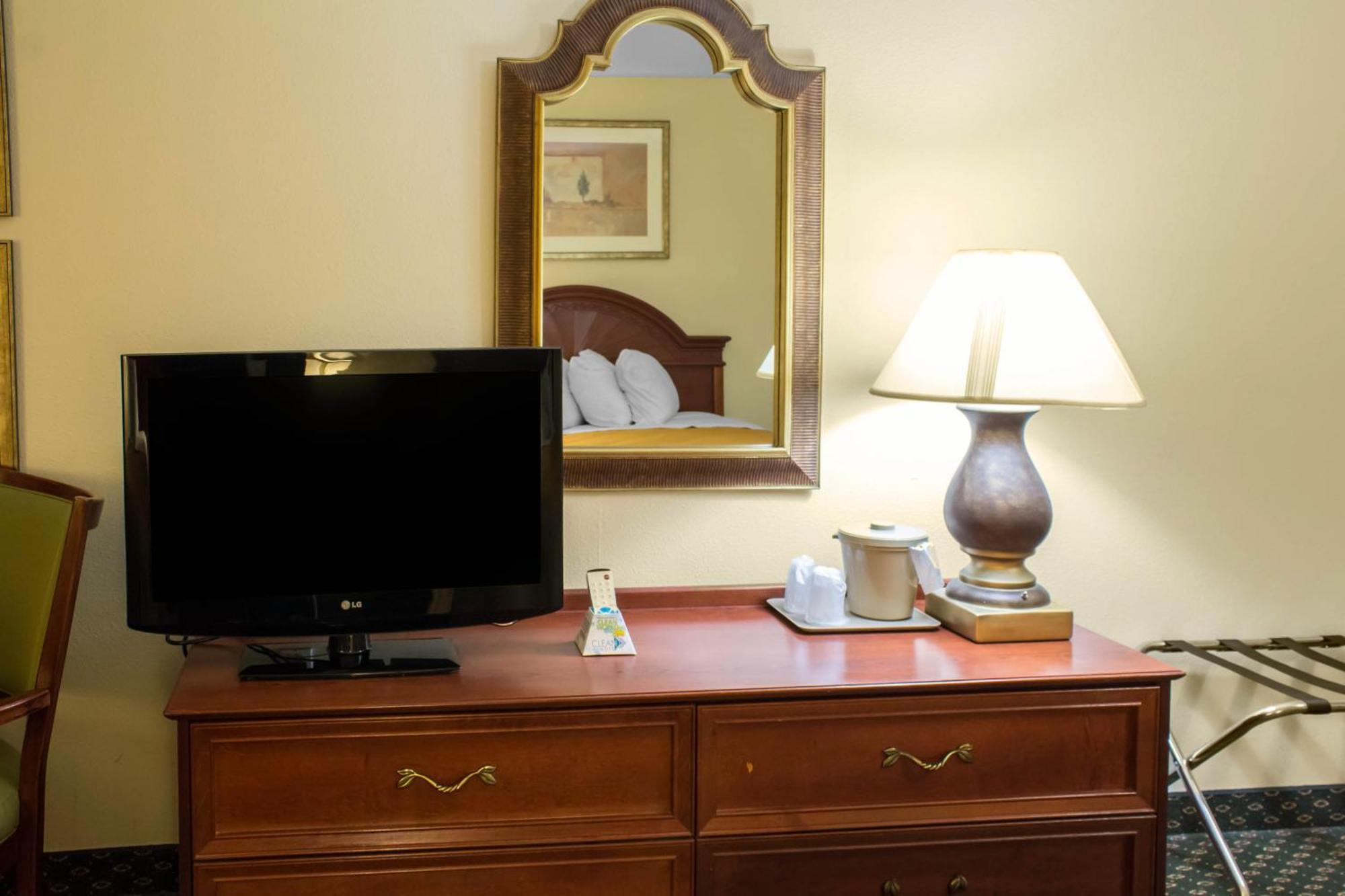 Quality Inn & Suites スーシティ エクステリア 写真