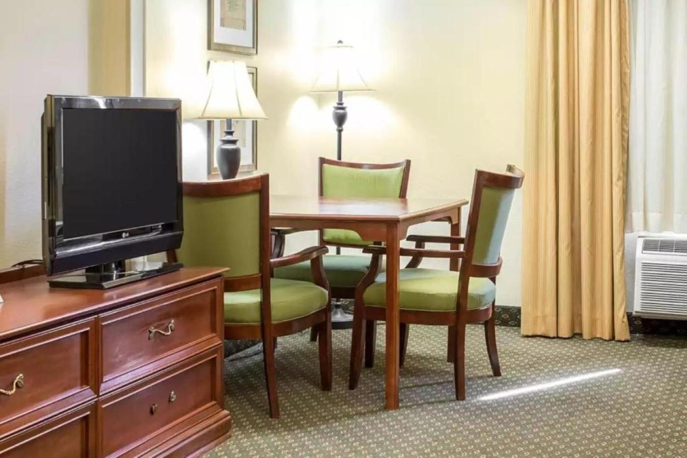 Quality Inn & Suites スーシティ エクステリア 写真